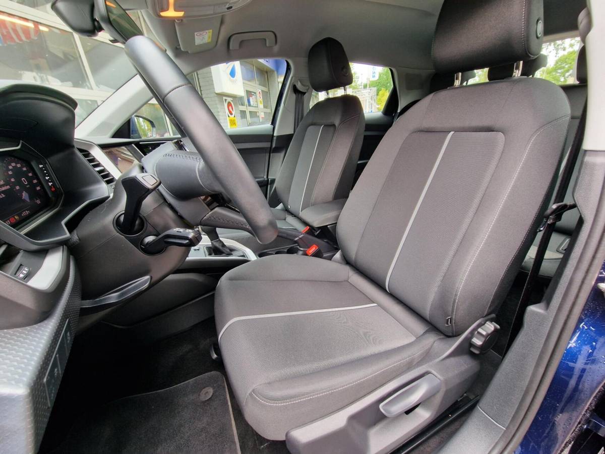 Audi A1 Audi A1 allstreet 30 TFSI Advanced edition|Automaat|21.682KM|ACC|Clima|Carplay|17-inch|