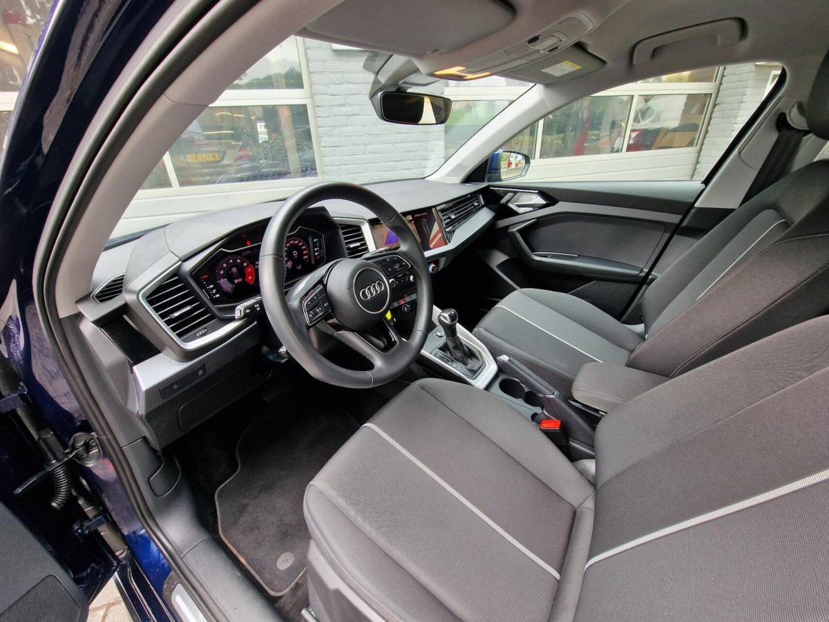 Audi A1 Audi A1 allstreet 30 TFSI Advanced edition|Automaat|21.682KM|ACC|Clima|Carplay|17-inch|