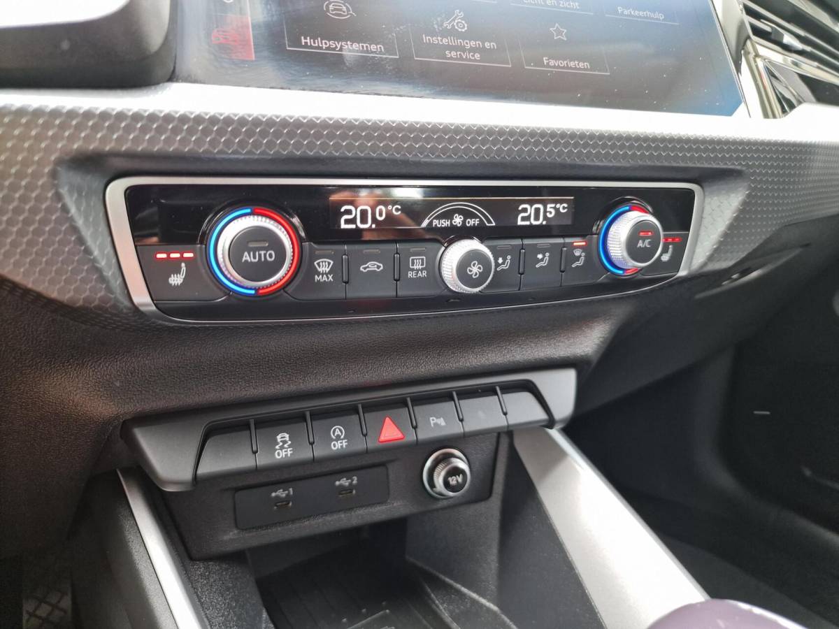 Audi A1 Audi A1 allstreet 30 TFSI Advanced edition|Automaat|21.682KM|ACC|Clima|Carplay|17-inch|
