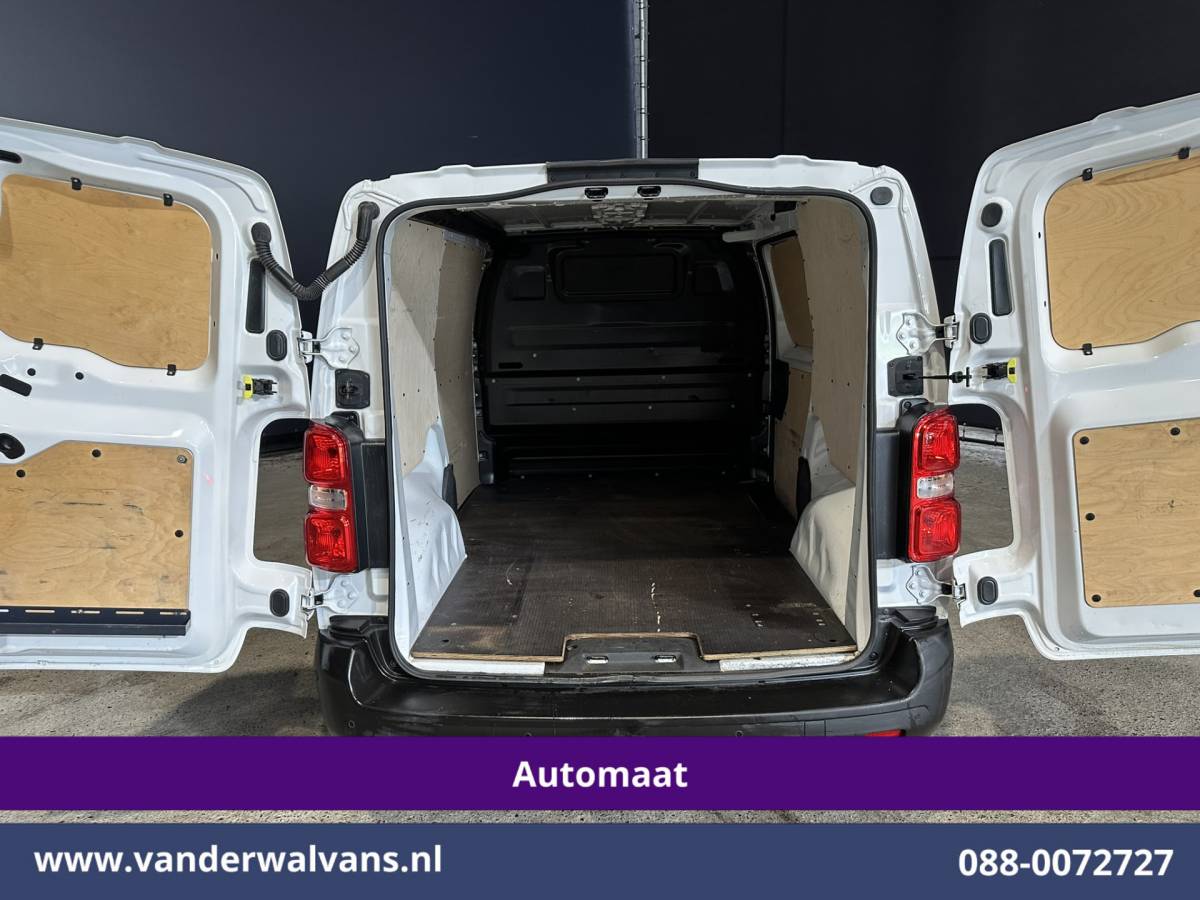 Opel Vivaro Opel Vivaro 2.0 CDTI 123pk Automaat L2H1 Euro6 Airco | Navigatie | Camera | Apple Carplay | Cruisecontrol Android Auto, Trekhaak, Parkeersensoren, Bijrijdersbank