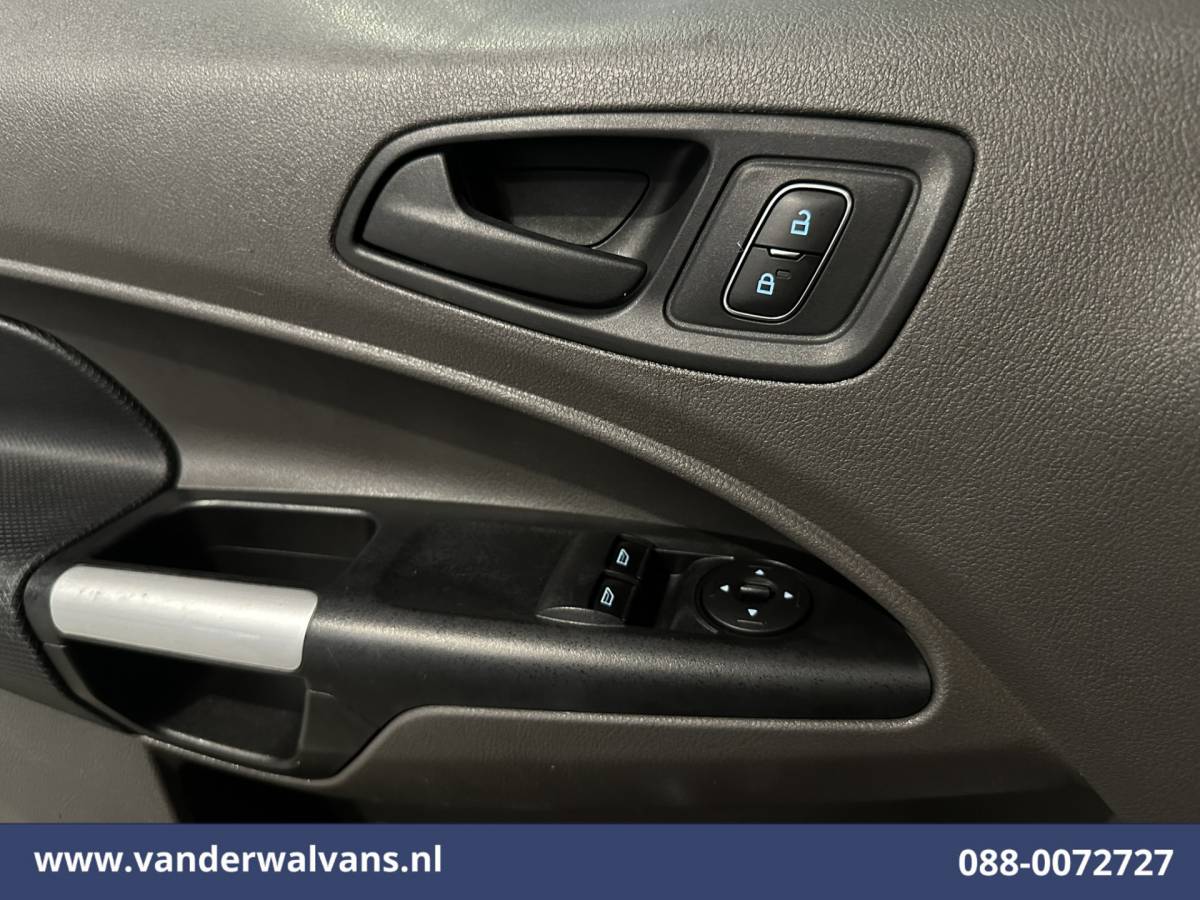 Ford Transit Connect Ford Transit Connect 1.5 EcoBlue L1H1 Euro6 Airco | Navigatie | Camera | Apple Carplay | Verwarmde voorruit Parkeersensoren