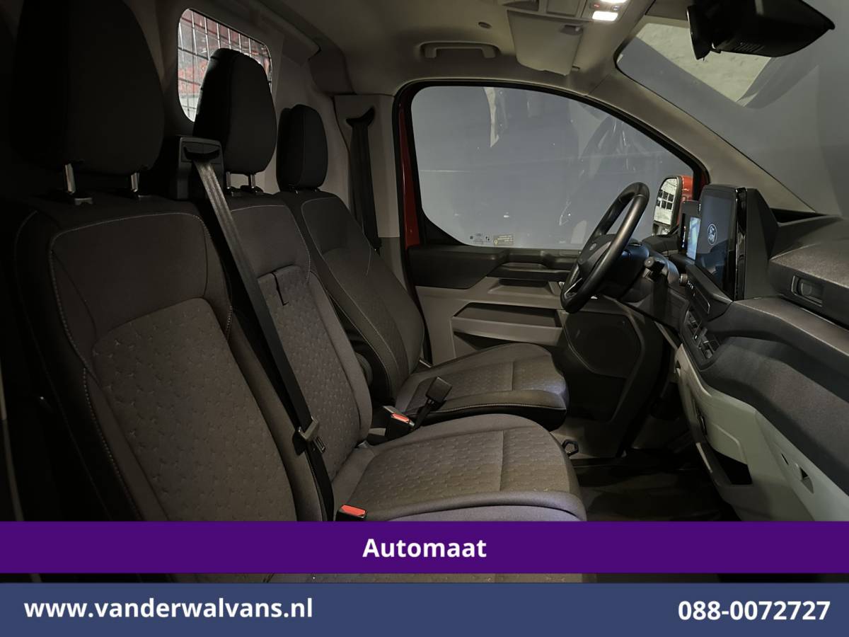 Ford Transit Custom Ford Transit Custom 2.0 TDCI 136pk Automaat L1H1 Euro6 Airco | Camera | Navigatie | LED | LM Velgen | Apple Carplay Android Auto, Stoelverwarming, Verwarmde voorruit, Parkeersensoren, Bijrijdersbank
