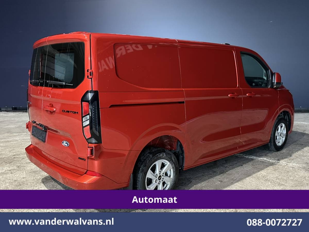 Ford Transit Custom Ford Transit Custom 2.0 TDCI 136pk Automaat L1H1 Euro6 Airco | Camera | Navigatie | LED | LM Velgen | Apple Carplay Android Auto, Stoelverwarming, Verwarmde voorruit, Parkeersensoren, Bijrijdersbank