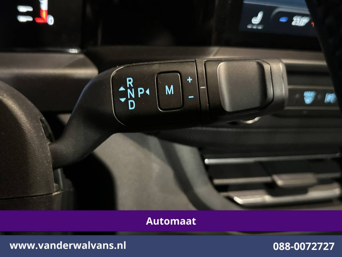 Ford Transit Custom Ford Transit Custom 2.0 TDCI 136pk Automaat L1H1 Euro6 Airco | Camera | Navigatie | LED | LM Velgen | Apple Carplay Android Auto, Stoelverwarming, Verwarmde voorruit, Parkeersensoren, Bijrijdersbank