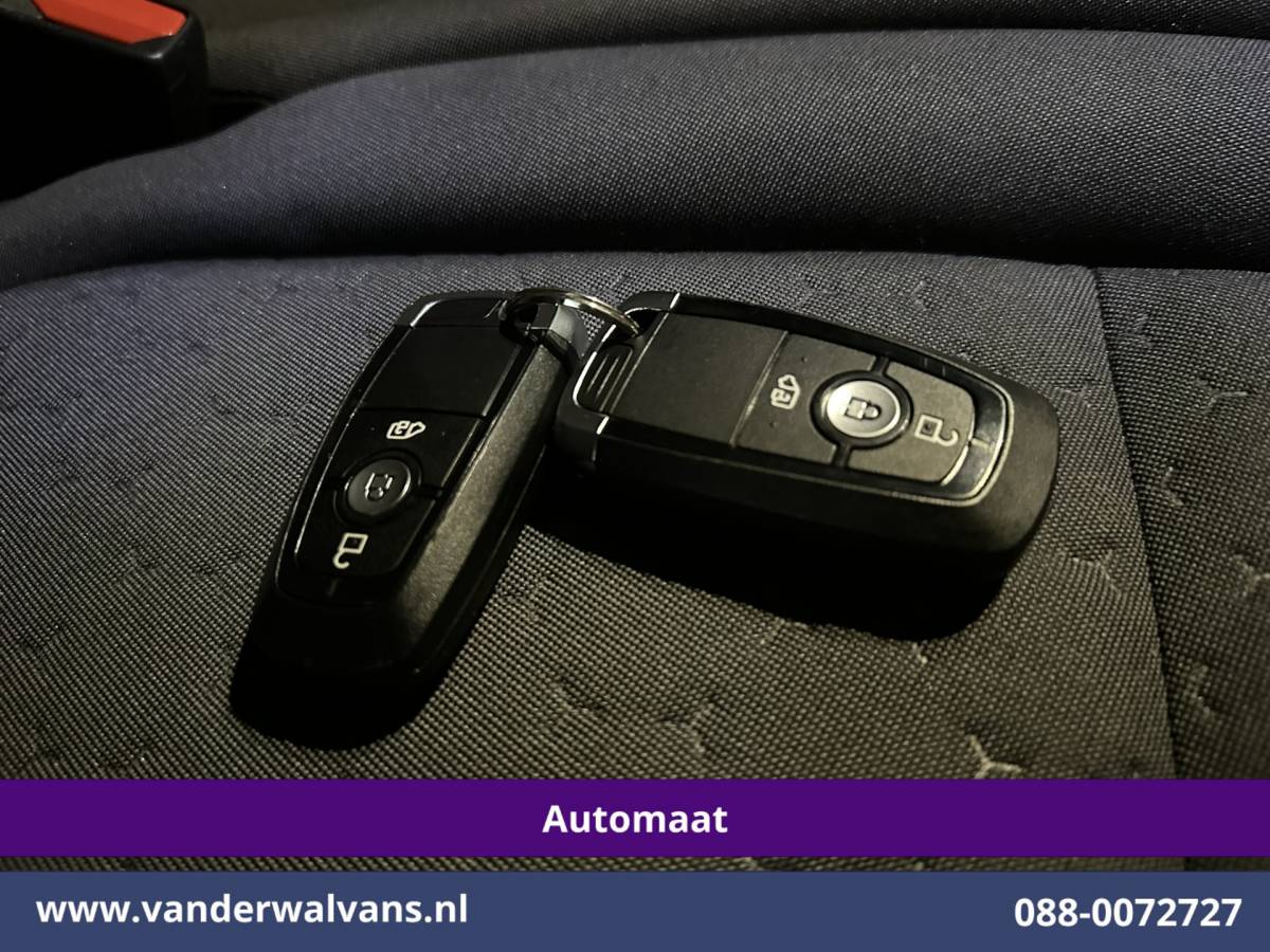 Ford Transit Custom Ford Transit Custom 2.0 TDCI 136pk Automaat L1H1 Euro6 Airco | Camera | Navigatie | LED | LM Velgen | Apple Carplay Android Auto, Stoelverwarming, Verwarmde voorruit, Parkeersensoren, Bijrijdersbank