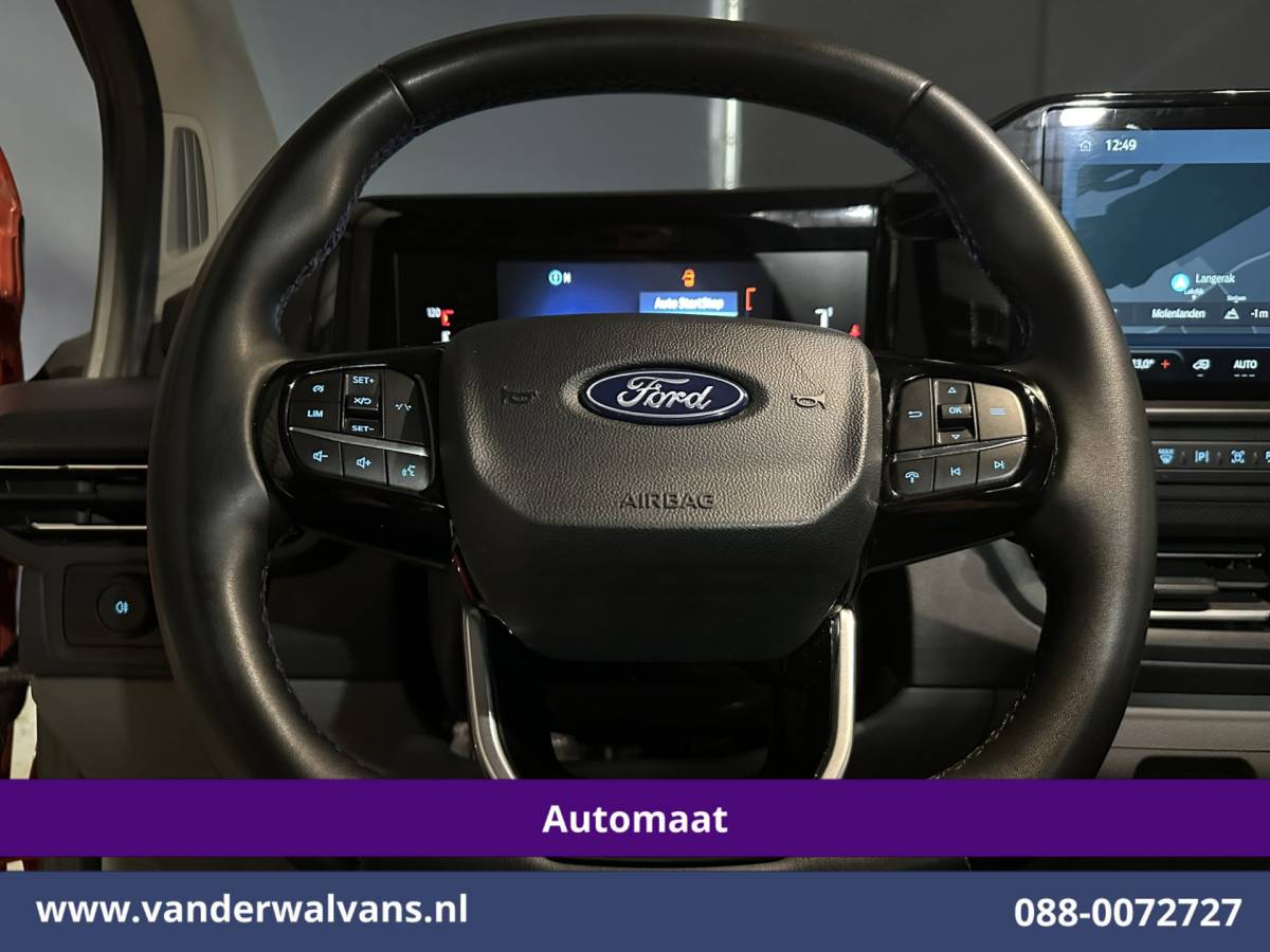Ford Transit Custom Ford Transit Custom 2.0 TDCI 136pk Automaat L1H1 Euro6 Airco | Camera | Navigatie | LED | LM Velgen | Apple Carplay Android Auto, Stoelverwarming, Verwarmde voorruit, Parkeersensoren, Bijrijdersbank