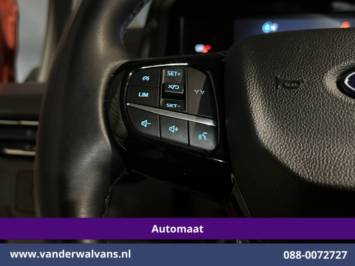 Ford Transit Custom Ford Transit Custom 2.0 TDCI 136pk Automaat L1H1 Euro6 Airco | Camera | Navigatie | LED | LM Velgen | Apple Carplay Android Auto, Stoelverwarming, Verwarmde voorruit, Parkeersensoren, Bijrijdersbank