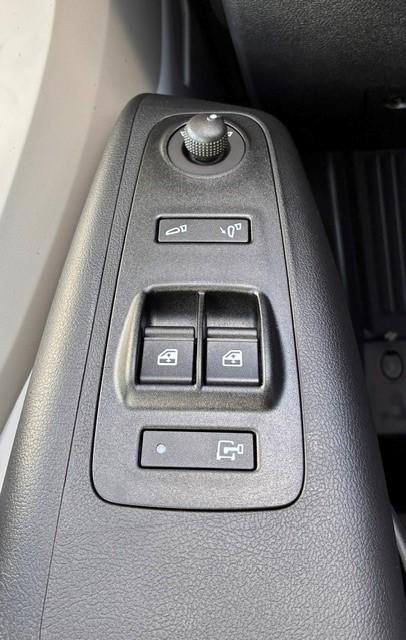 Citroën ë-Jumper Citroen ë-Jumper 3.5t L4H3 Zwaar 110 kWh | Achteruitrijcamera | Elektrische achterruitspiegel | Parkeersensoren | Airco | Navigatie | Lane-keeping | Cruise control