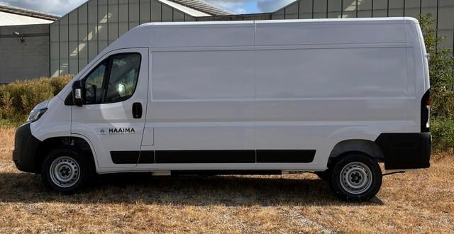 Citroën ë-Jumper Citroen ë-Jumper 3.5t L4H3 Zwaar 110 kWh | Achteruitrijcamera | Elektrische achterruitspiegel | Parkeersensoren | Airco | Navigatie | Lane-keeping | Cruise control