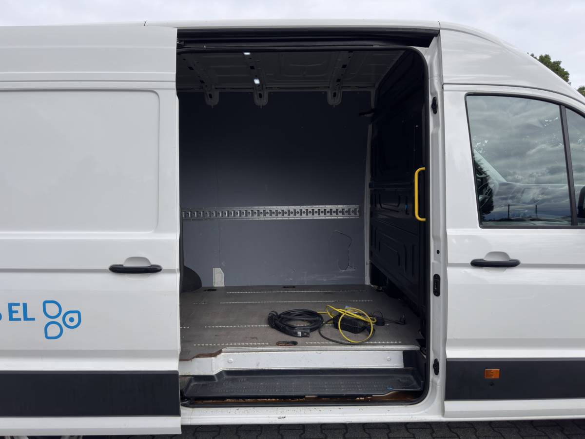 MAN eTGE Man eTGE Basis 36 kWh L3 H3 (2-Fase) {Soh-88%} Aut. *HEATPUMP | NAVI-FULLMAP | AIRCO | CRUISE | 3-PERS | CAMERA | HEATED-ERGO-SEATS | PDC | DAB | WIFI | FULL-LED | CCS-FASTLOADER*