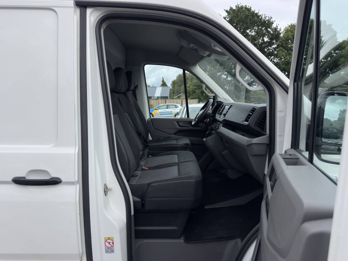 MAN eTGE Man eTGE Basis 36 kWh L3 H3 (2-Fase) {Soh-88%} Aut. *HEATPUMP | NAVI-FULLMAP | AIRCO | CRUISE | 3-PERS | CAMERA | HEATED-ERGO-SEATS | PDC | DAB | WIFI | FULL-LED | CCS-FASTLOADER*
