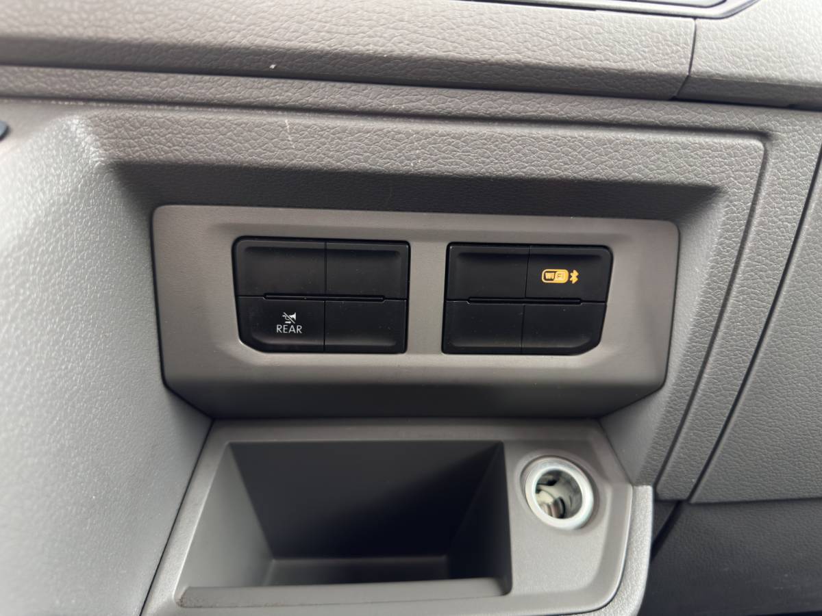 MAN eTGE Man eTGE Basis 36 kWh L3 H3 (2-Fase) {Soh-88%} Aut. *HEATPUMP | NAVI-FULLMAP | AIRCO | CRUISE | 3-PERS | CAMERA | HEATED-ERGO-SEATS | PDC | DAB | WIFI | FULL-LED | CCS-FASTLOADER*