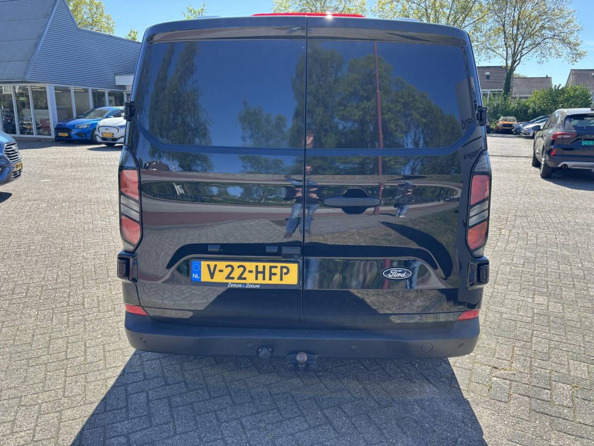 Ford Transit Custom Ford Transit Custom 320 2.0 TDCI L2H1 Trend | SCI | 33.700 KM | Trekhaak | Winterpack | Achteruitrijcamera | Adaptieve Cruise Control |