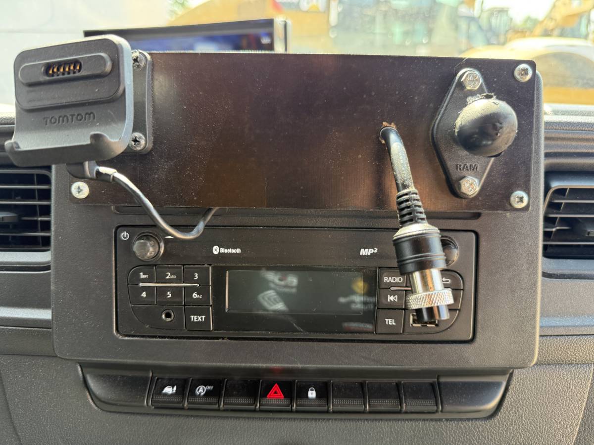 Renault Master Renault Master Plancher T35 2.3 DCI 150PK Lowliner Bakwagen Airco Cruise Control Camera Foodtruck Meubelbak Paardenwagen