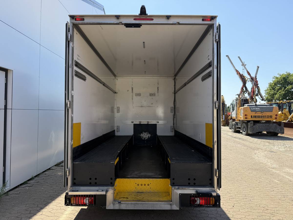 Renault Master Renault Master Plancher T35 2.3 DCI 150PK Lowliner Bakwagen Airco Cruise Control Camera Foodtruck Meubelbak Paardenwagen