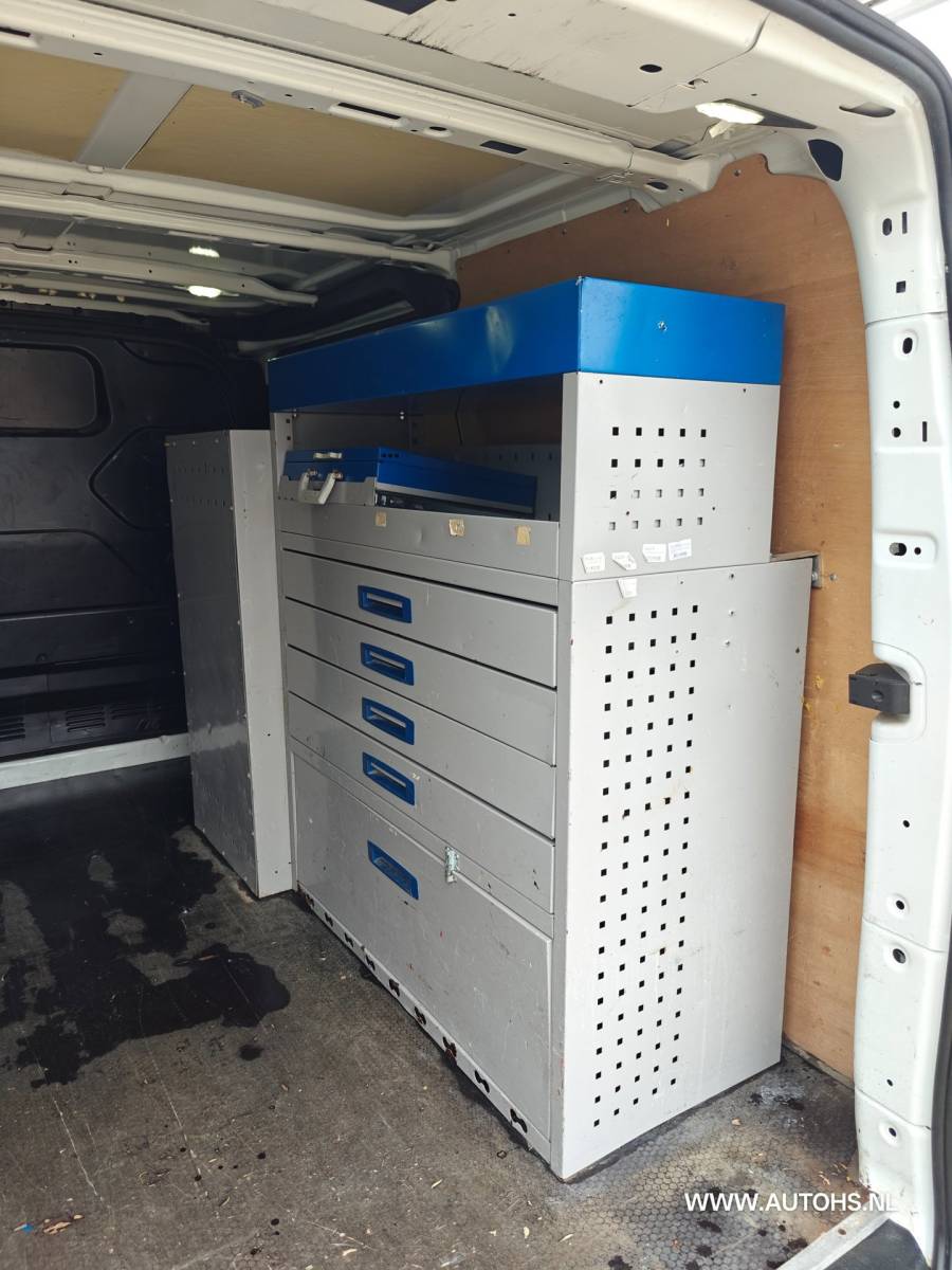 Ford Transit Custom Ford Transit Custom 270 2.2 TDCI L1H1 , 1e Eig. recent €8400 reparatie + onderhoud genoten , complete werkplaats inrichting.