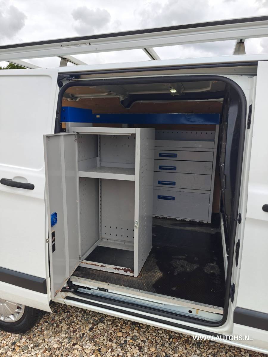 Ford Transit Custom Ford Transit Custom 270 2.2 TDCI L1H1 , 1e Eig. recent €8400 reparatie + onderhoud genoten , complete werkplaats inrichting.