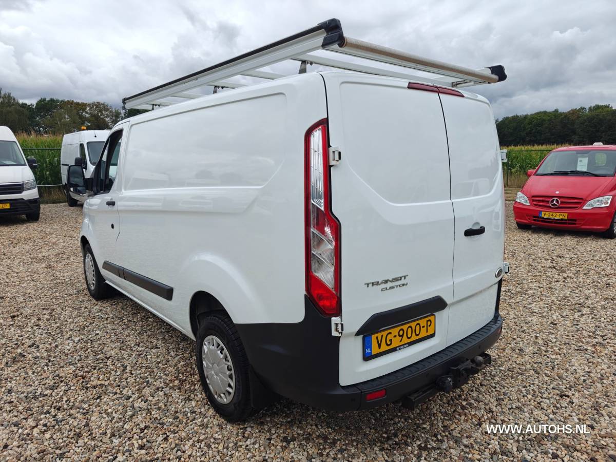 Ford Transit Custom Ford Transit Custom 270 2.2 TDCI L1H1 , 1e Eig. recent €8400 reparatie + onderhoud genoten , complete werkplaats inrichting.