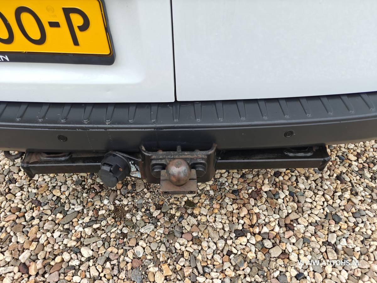 Ford Transit Custom Ford Transit Custom 270 2.2 TDCI L1H1 , 1e Eig. recent €8400 reparatie + onderhoud genoten , complete werkplaats inrichting.