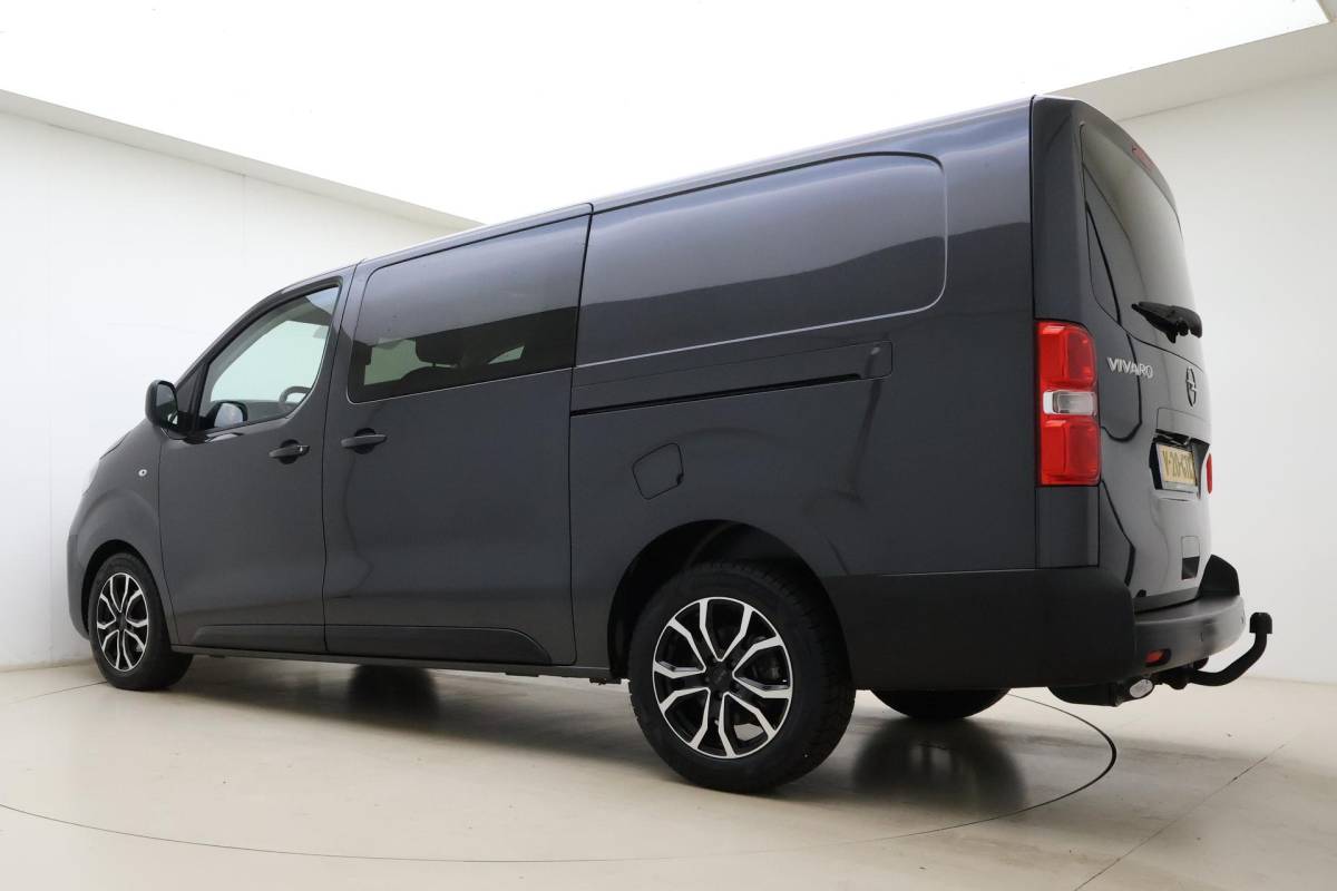 Opel Vivaro Opel Vivaro 2.0 Diesel 180 S&S L3 DC | Dubbele cabine | Dubbele zijschuifdeur | Navigatie | Stoel & Stuurverwarming | Climate control | Laadruimte betimmering | Trekhaak