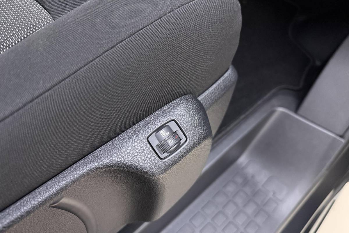 Opel Vivaro Opel Vivaro 2.0 Diesel 180 S&S L3 DC | Dubbele cabine | Dubbele zijschuifdeur | Navigatie | Stoel & Stuurverwarming | Climate control | Laadruimte betimmering | Trekhaak