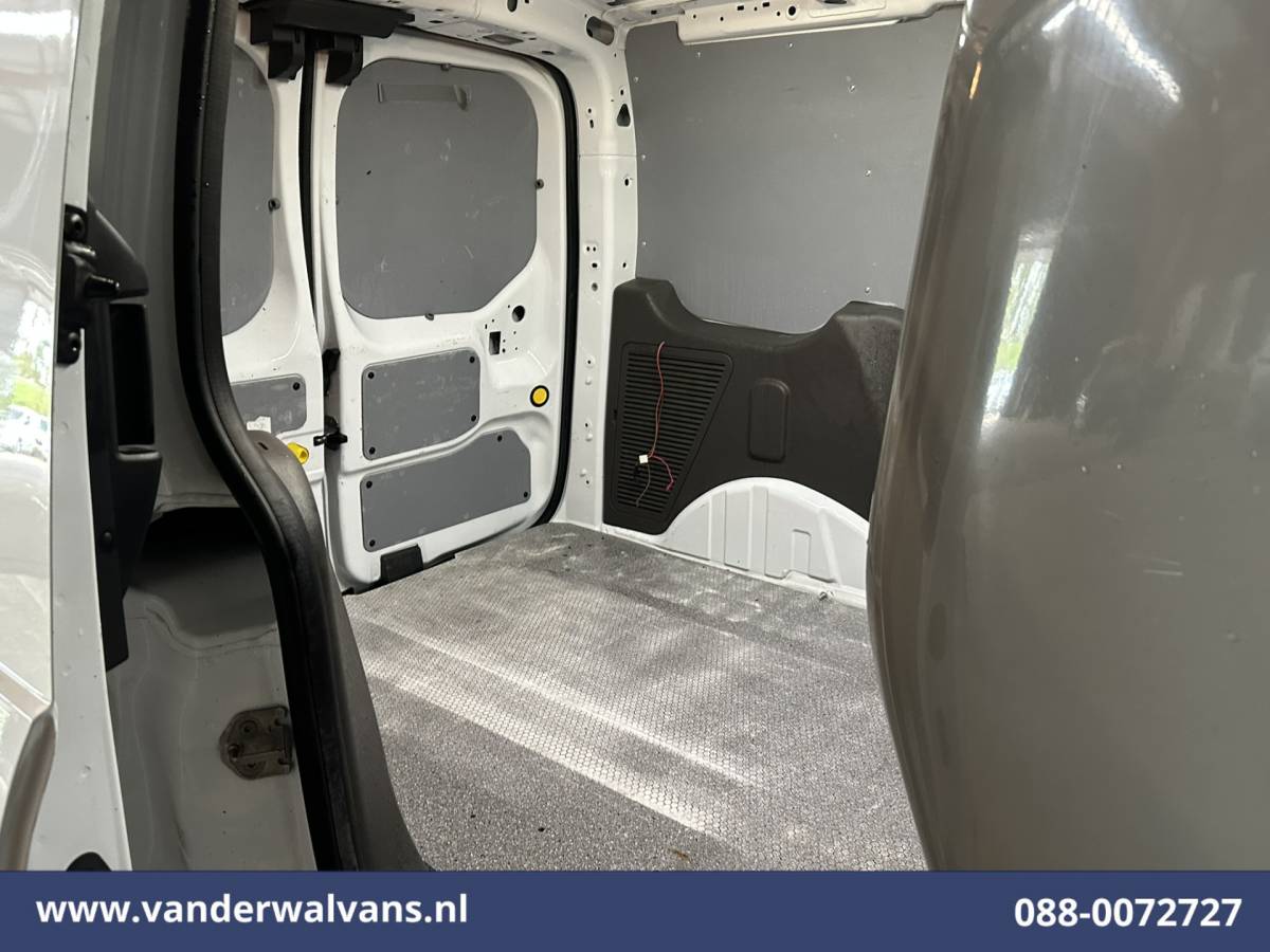 Ford Transit Connect Ford Transit Connect 1.5 EcoBlue L1H1 Euro6 Airco | Navigatie | Camera | Apple Carplay | Android Auto Parkeersensoren, Verwarmde voorruit