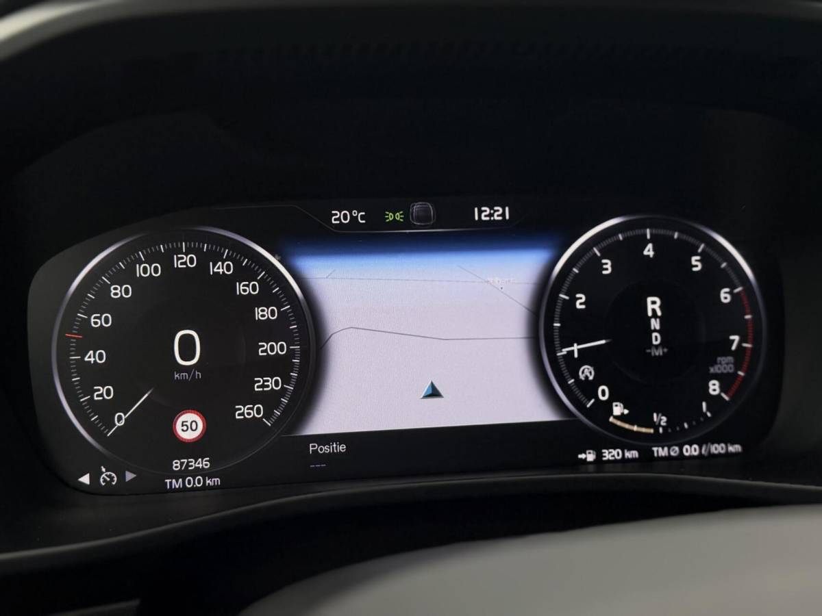 Volvo XC40 Volvo XC40 1.5 T3 Momentum Pro| Elek trekhaak| Camera| 163PK