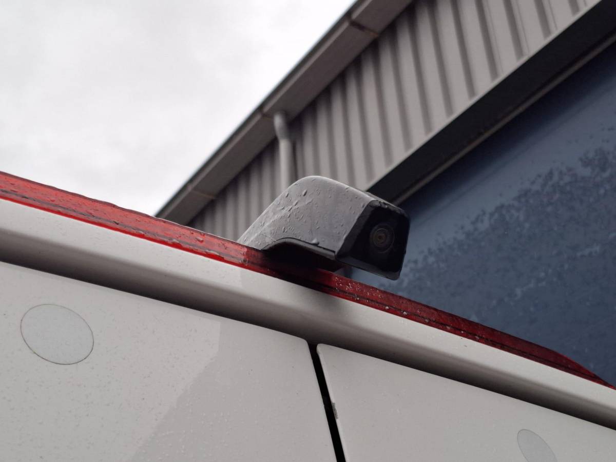 Volkswagen Crafter Volkswagen Crafter 35 2.0 TDI L3H3 EL Highline AIRCO / CRUISE CONTROLE / TREKHAAK / NAVI / CARPLAY
