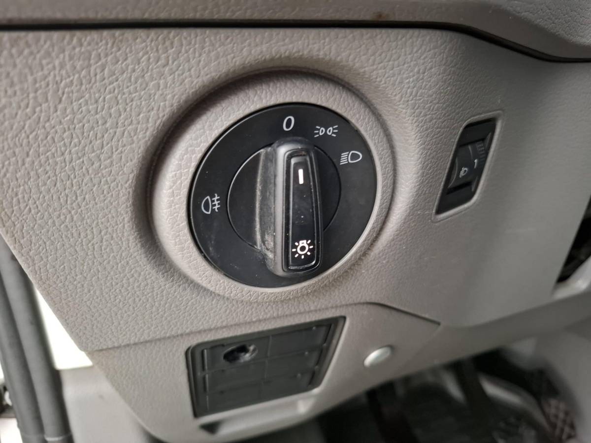 Volkswagen Crafter Volkswagen Crafter 35 2.0 TDI L3H3 EL Highline AIRCO / CRUISE CONTROLE / TREKHAAK / NAVI / CARPLAY