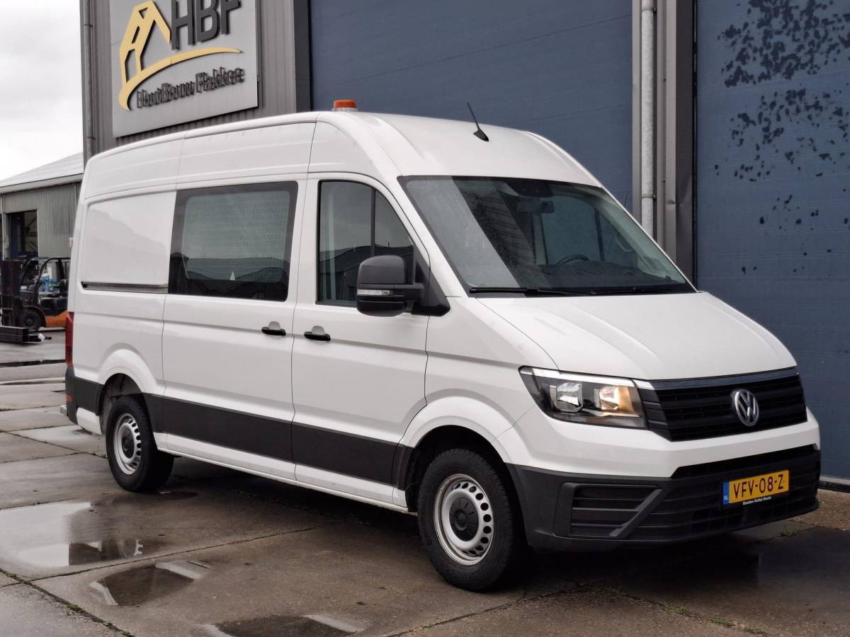 Volkswagen Crafter Volkswagen Crafter 35 2.0 TDI L3H3 EL Highline AIRCO / CRUISE CONTROLE / TREKHAAK / NAVI / CARPLAY