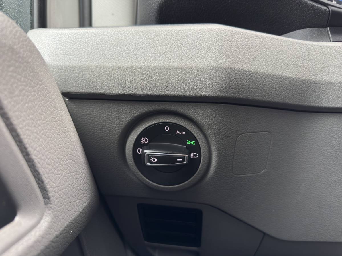 MAN eTGE Man eTGE Basis 36 kWh L3 H3 (2-Fase) {Soh-86%} Aut. *HEATPUMP | NAVI-FULLMAP | AIRCO | CRUISE | CAMERA | HEATED-ERGO-SEATS | PDC | DAB | WIFI | FULL-LED | CCS-FASTLOADER | 18″ALU*