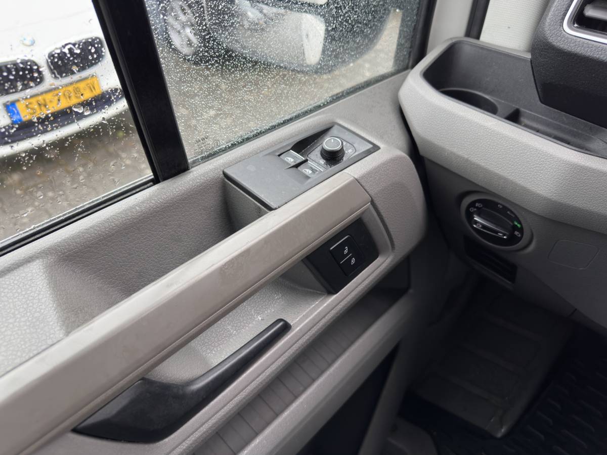 MAN eTGE Man eTGE Basis 36 kWh L3 H3 (2-Fase) {Soh-86%} Aut. *HEATPUMP | NAVI-FULLMAP | AIRCO | CRUISE | CAMERA | HEATED-ERGO-SEATS | PDC | DAB | WIFI | FULL-LED | CCS-FASTLOADER | 18″ALU*