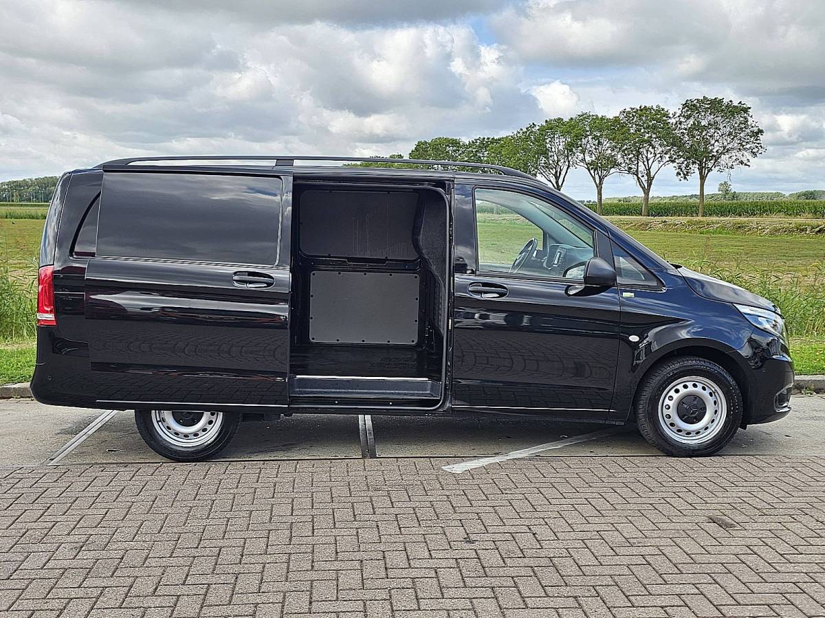 Mercedes-Benz Vito MERCEDES-BENZ VITO 114 ac automaat euro6