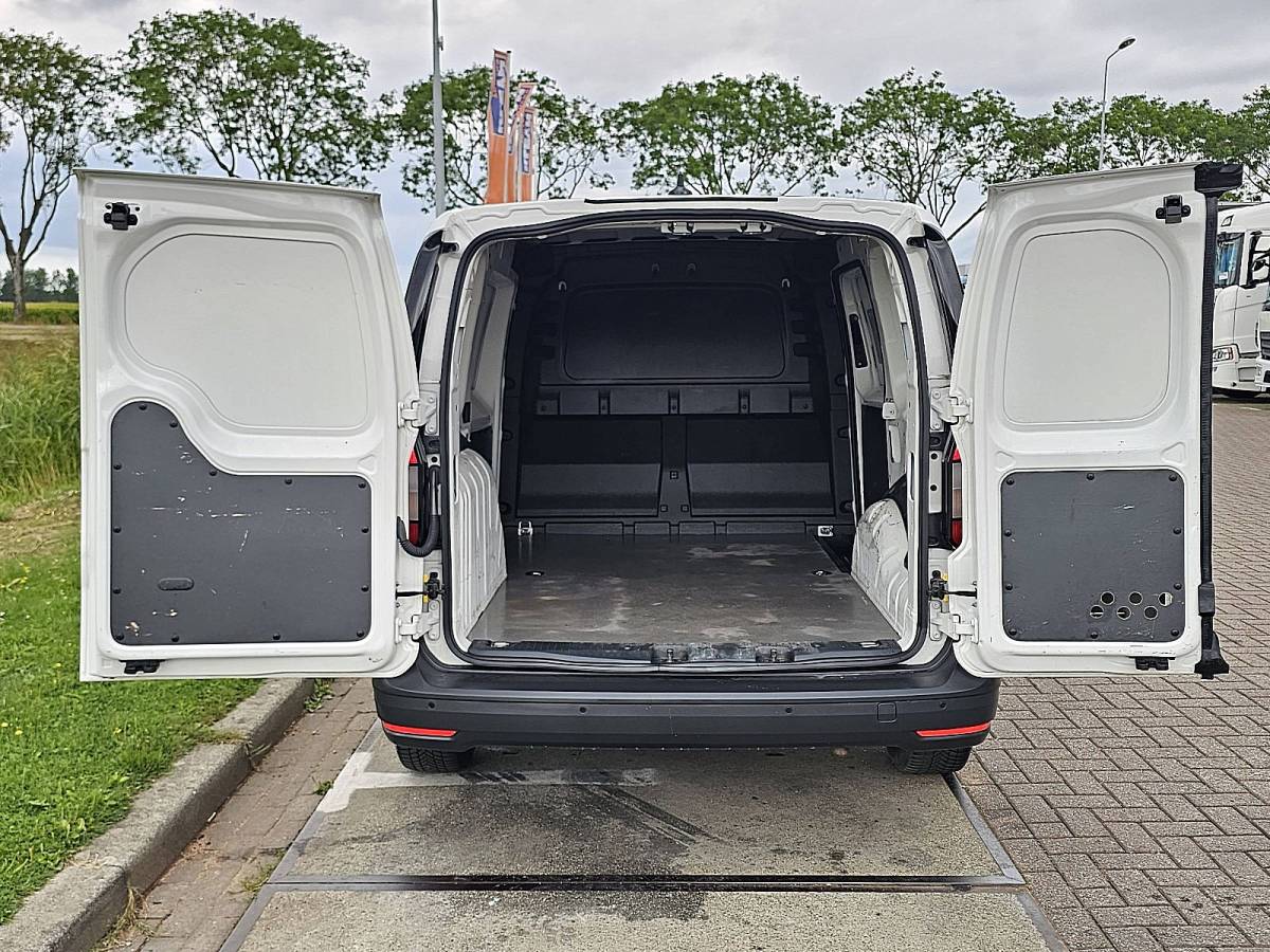 Volkswagen Caddy VOLKSWAGEN CADDY 2.0 l2 maxi automaat ac!