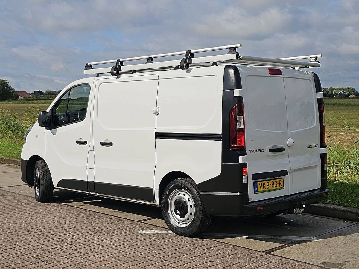 Renault Trafic RENAULT TRAFIC 2.0 DCI 120 comfort l1h1