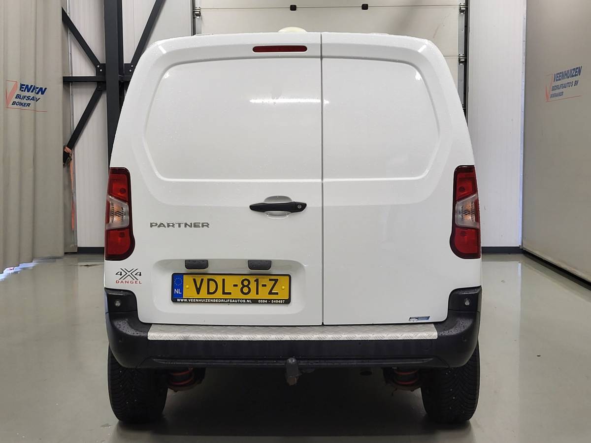 Peugeot Partner Peugeot Partner 1.5BlueHDI Dangel 4×4 Euro 6!