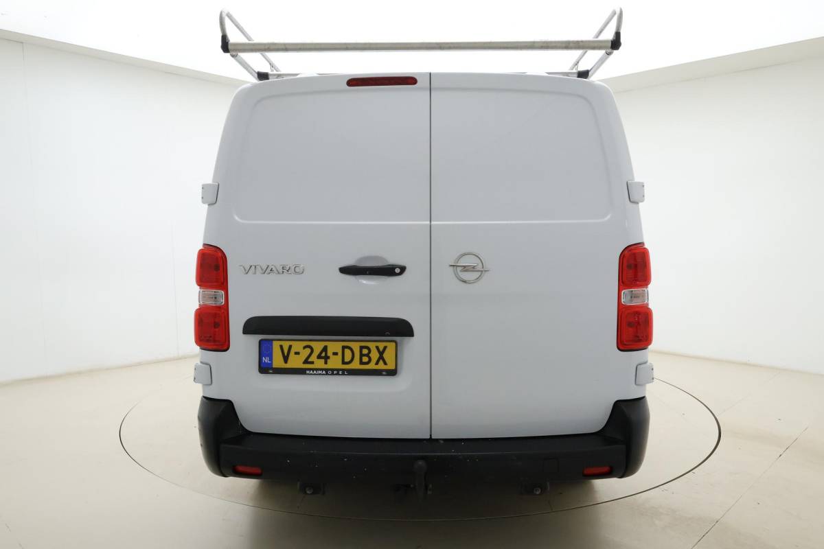 Opel Vivaro Opel Vivaro 2.0 Diesel 145 L3 | Trekhaak | Imperiaal | 3-Zits | Achteruitrijcamera | Apple Carplay/Android Auto | Airco