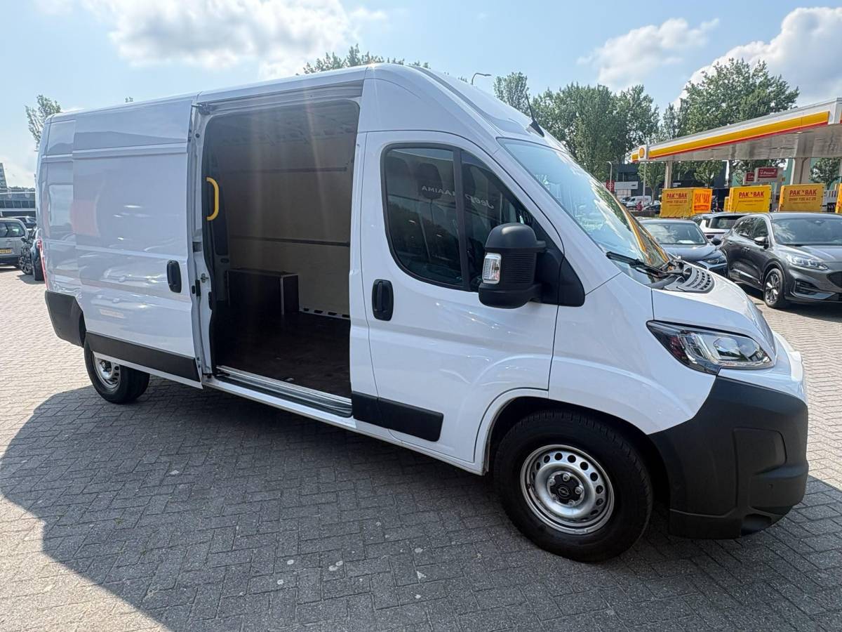 Opel Movano Opel Movano 2.2D 140 S&S L3H2 3.5t | AUTOMAAT | Navigatie | Camera | Climate control | Laadruimte afwerking | Apple Carplay/Android Auto