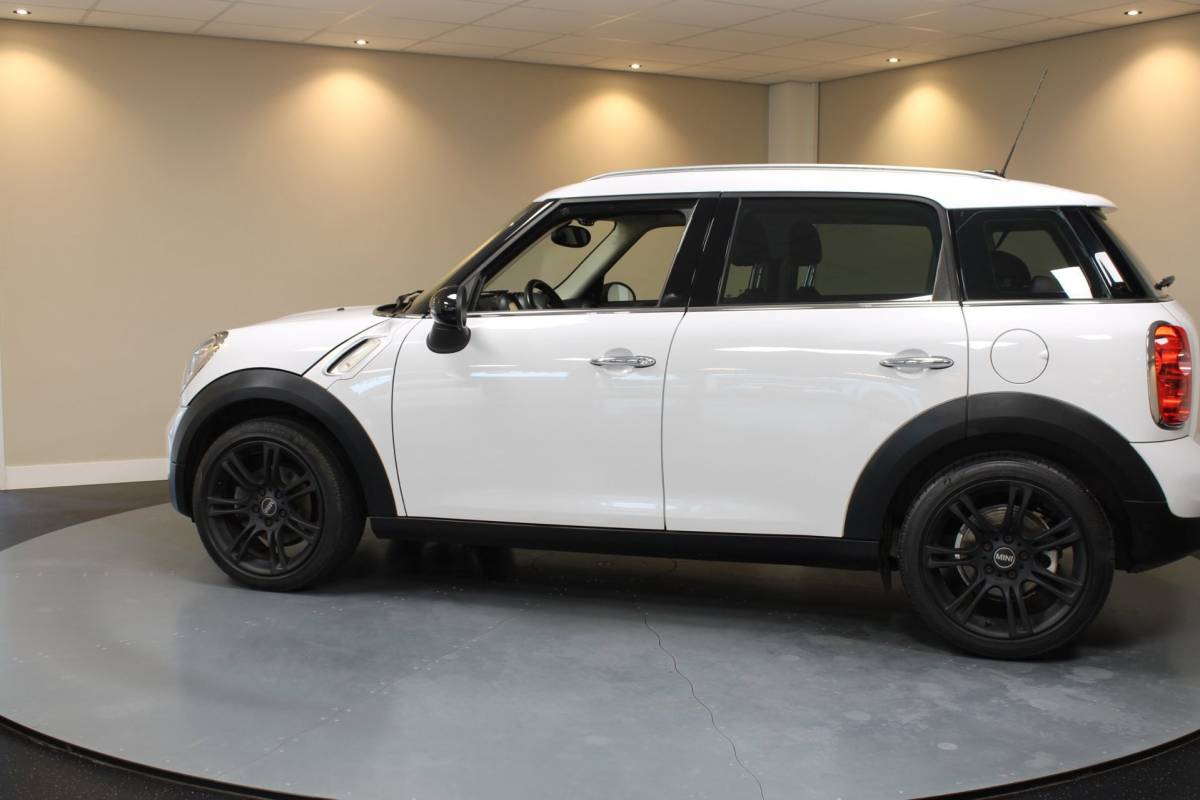 MINI Countryman Mini Countryman 1.6 One Chili *Stoelverw.* Harman/Kardon|Sfeerverlichting|Cruise|Navi|PDC|18” Velgen