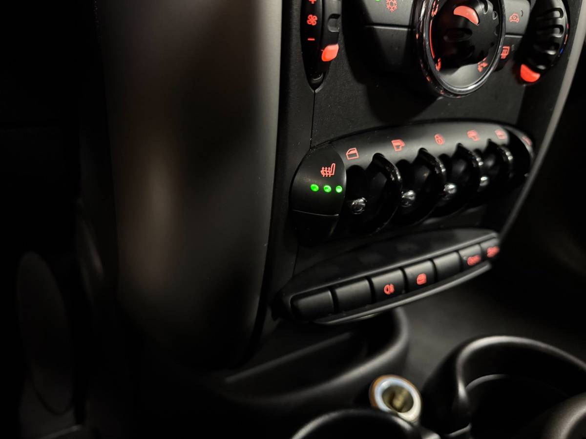 MINI Countryman Mini Countryman 1.6 One Chili *Stoelverw.* Harman/Kardon|Sfeerverlichting|Cruise|Navi|PDC|18” Velgen