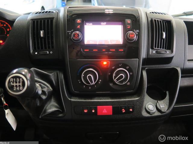 Peugeot Boxer Peugeot Boxer Bestel 333 2.2 BlueHDi 120 L2H2 2x SCHUIFDEUR