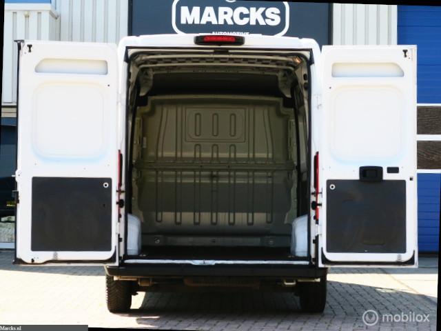 Peugeot Boxer Peugeot Boxer Bestel 333 2.2 BlueHDi 120 L2H2 2x SCHUIFDEUR
