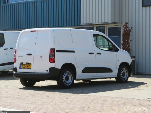 Peugeot Partner Peugeot Partner 1.5 BlueHDI Pro Camera*Navigatie*EURO6*1e EIG