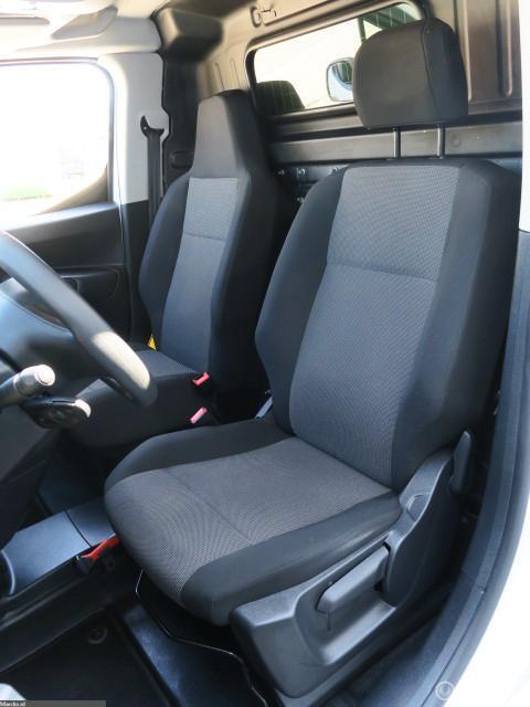 Peugeot Partner Peugeot Partner 1.5 BlueHDI Pro Camera*Navigatie*EURO6*1e EIG