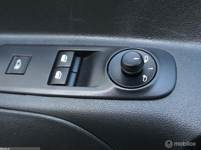Peugeot Partner Peugeot Partner 1.5 BlueHDI Pro Camera*Navigatie*EURO6*1e EIG