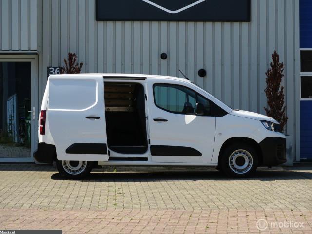 Peugeot Partner Peugeot Partner 1.5 BlueHDI Pro Camera*Navigatie*EURO6*1e EIG