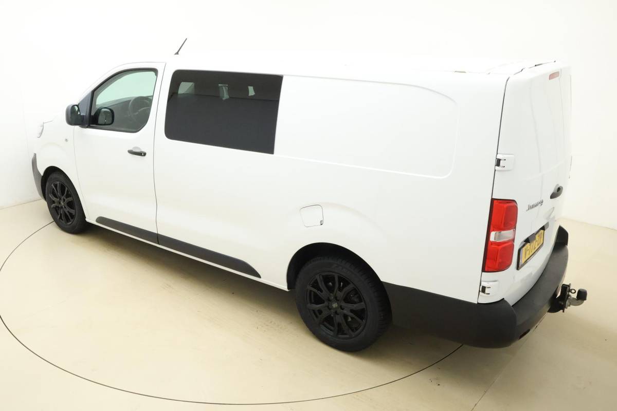 Citroën Jumpy Citroen Jumpy 2.0 BlueHDI 120pk HDI Dubbel Cabine | 6-Zits | Airco | Trekhaak | Lichtmetalen velgen | Cruise control | Airco | Laadruimte betimmerd | Parkeersensoren
