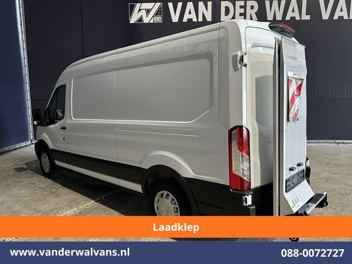 Ford Transit Ford Transit 2.0 TDCI 131pk L3H2 ** Laadklep ** Euro6 Airco | Camera | Navigatie | Apple Carplay | Adaptieve Cruisecontrol Android Auto, Parkeersensoren, Verwarmde voorruit, Stoelverwarming, Bijrijdersbank