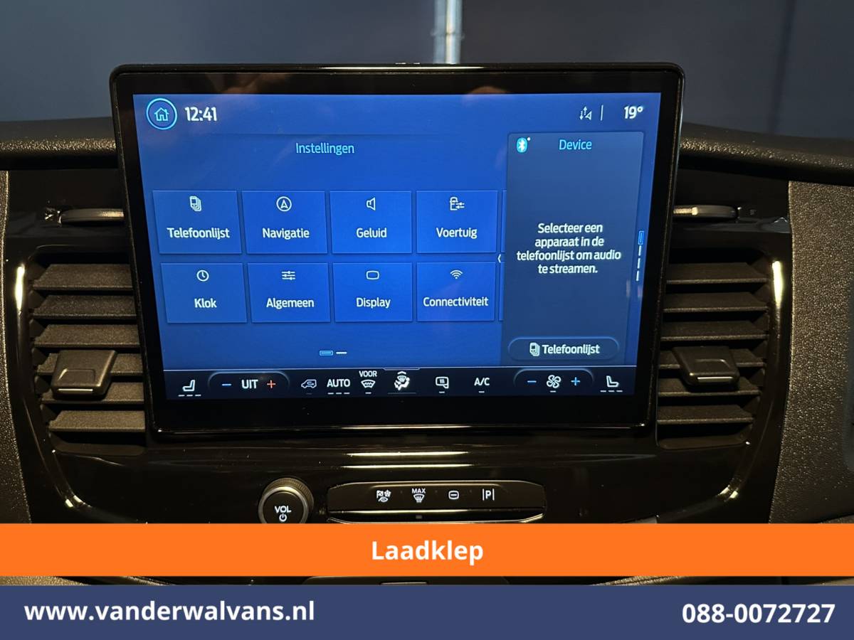 Ford Transit Ford Transit 2.0 TDCI 131pk L3H2 ** Laadklep ** Euro6 Airco | Camera | Navigatie | Apple Carplay | Adaptieve Cruisecontrol Android Auto, Parkeersensoren, Verwarmde voorruit, Stoelverwarming, Bijrijdersbank