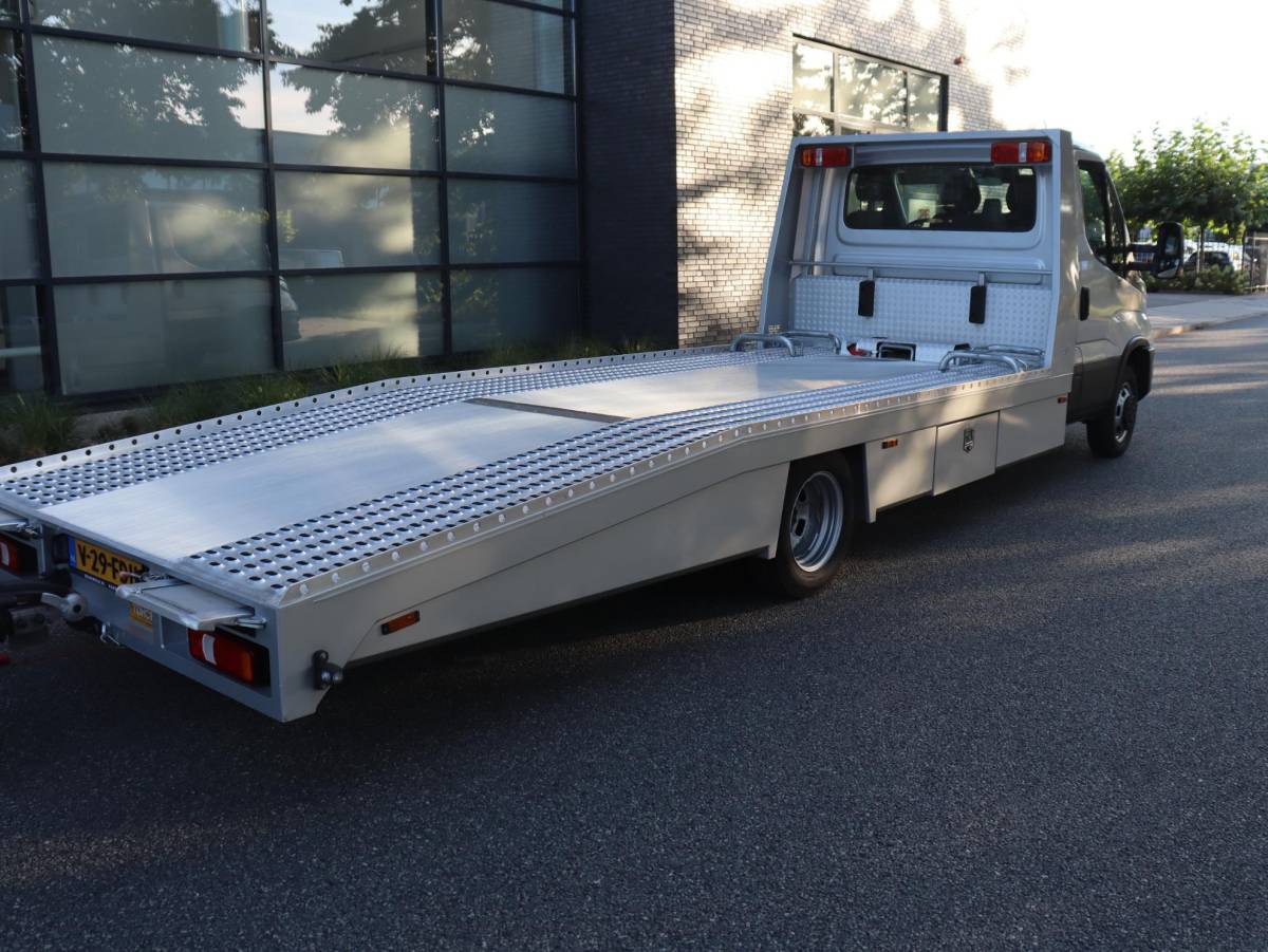 Iveco Daily Iveco 50c21 Daily 3.0 410 | Auto transporter | Tijhof | Navigatie | Radio | Bluetooth | USB Audio | Electrische lier
